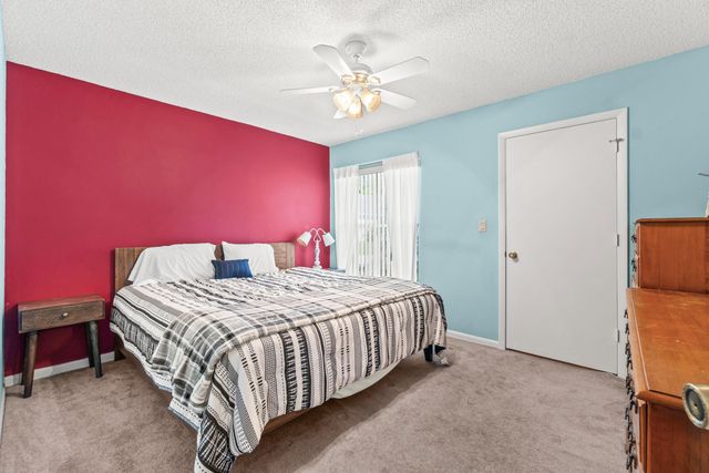 69 King Fisher Way, Boynton Beach, FL 33436