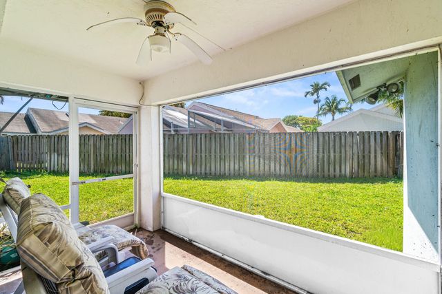 69 King Fisher Way, Boynton Beach, FL 33436