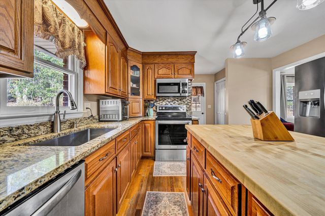 1488 HENRY RD, Ferrum, VA 24088