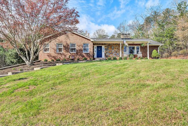 1488 HENRY RD, Ferrum, VA 24088