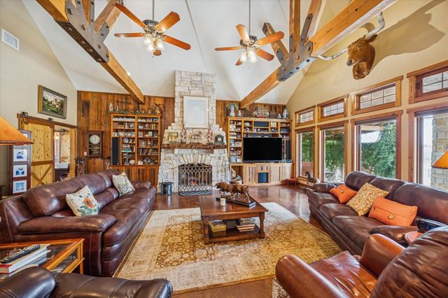 6602 Fm 390 West, Burton, TX 77835