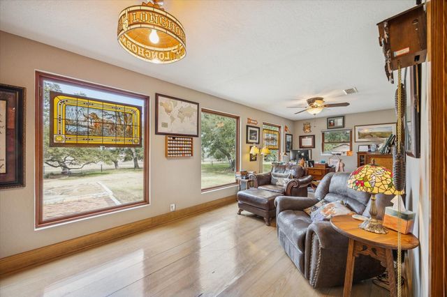 6602 Fm 390 West, Burton, TX 77835