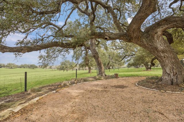 6602 Fm 390 West, Burton, TX 77835