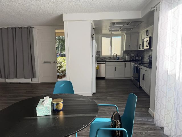 243 Calle Aragon G, Lagoona Woods, CA 92637