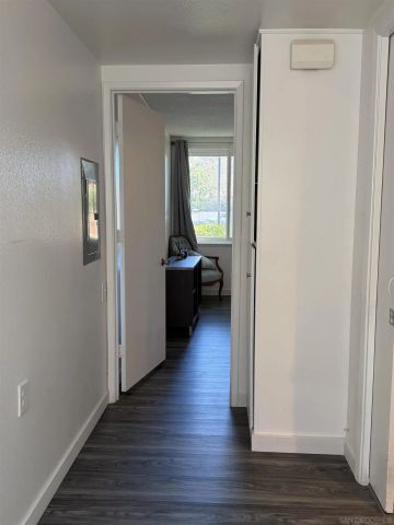 243 Calle Aragon G, Lagoona Woods, CA 92637