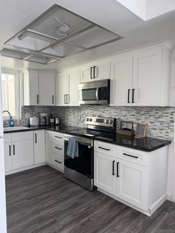 243 Calle Aragon G, Lagoona Woods, CA 92637