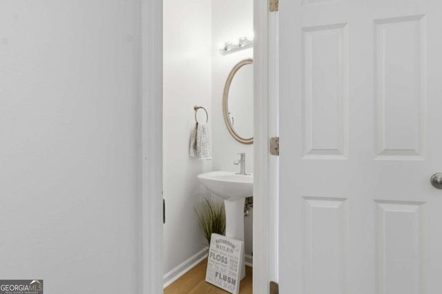 1428 LIBERTY Parkway NW, Atlanta, GA 30318