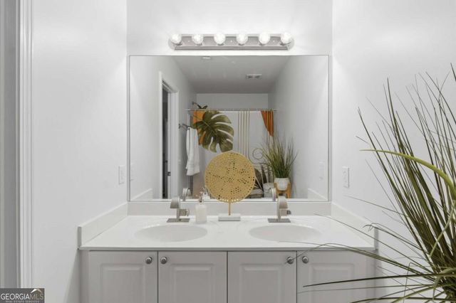 1428 LIBERTY Parkway NW, Atlanta, GA 30318