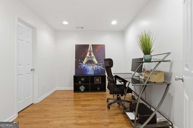 1428 LIBERTY Parkway NW, Atlanta, GA 30318