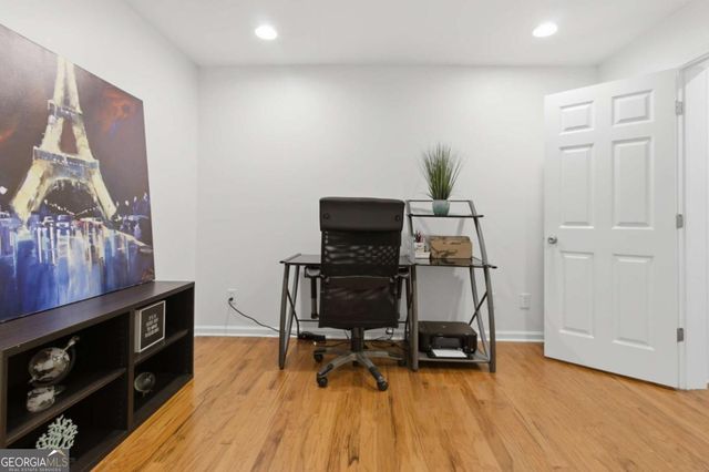 1428 LIBERTY Parkway NW, Atlanta, GA 30318