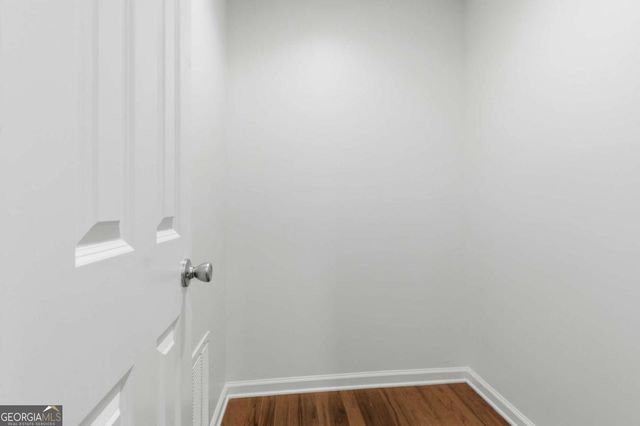 1428 LIBERTY Parkway NW, Atlanta, GA 30318