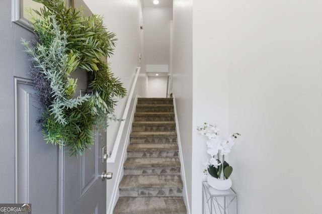 1428 LIBERTY Parkway NW, Atlanta, GA 30318