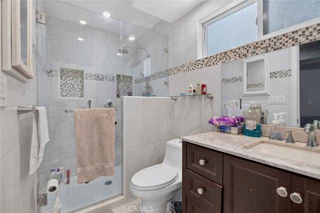 787 Terrace 49, Los Angeles, CA 90042
