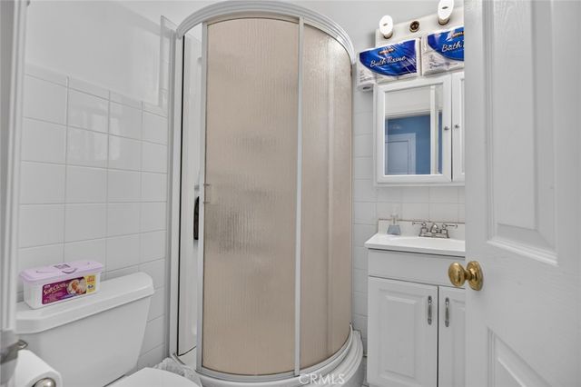 787 Terrace 49, Los Angeles, CA 90042