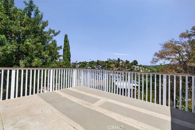 787 Terrace 49, Los Angeles, CA 90042