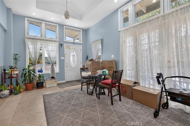 787 Terrace 49, Los Angeles, CA 90042