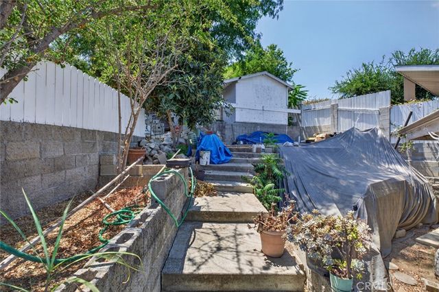 787 Terrace 49, Los Angeles, CA 90042
