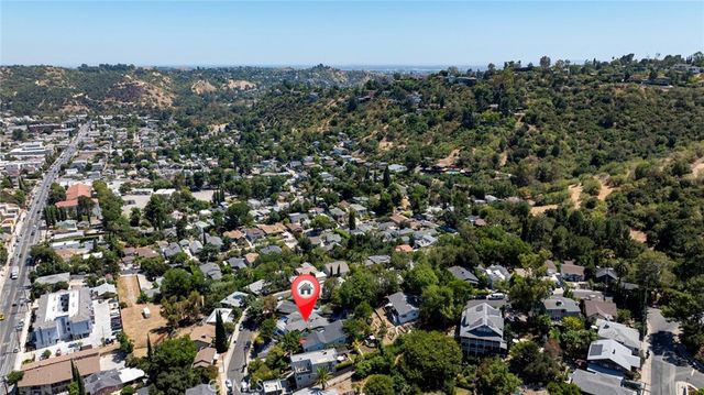 787 Terrace 49, Los Angeles, CA 90042
