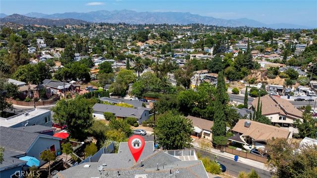 787 Terrace 49, Los Angeles, CA 90042