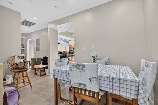 787 Terrace 49, Los Angeles, CA 90042