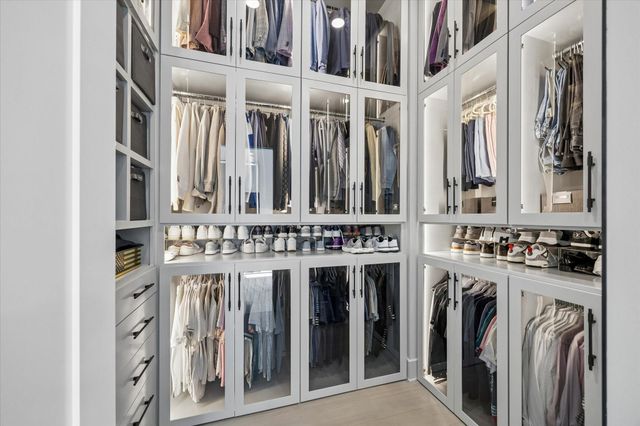 5602 Cedar Creek Drive, Houston, TX 77056