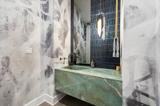 5602 Cedar Creek Drive, Houston, TX 77056