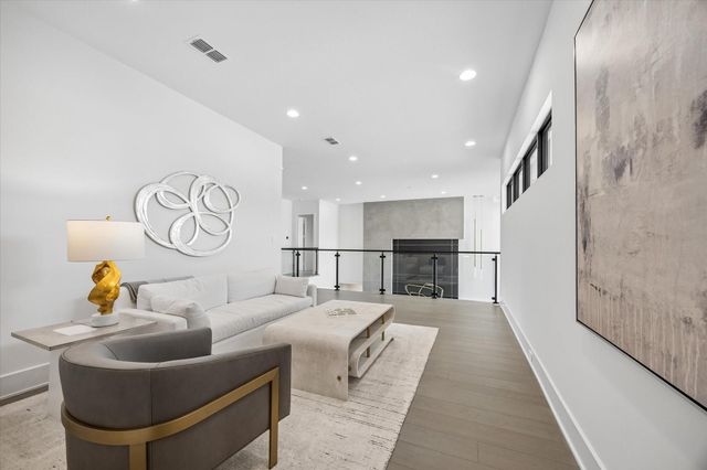 5602 Cedar Creek Drive, Houston, TX 77056