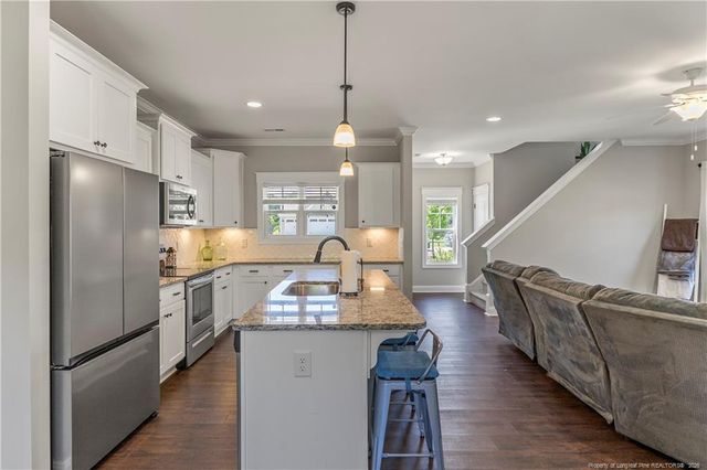 808 Warwick Lane, Carthage, NC 28327