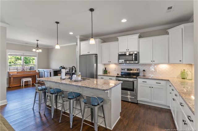 808 Warwick Lane, Carthage, NC 28327