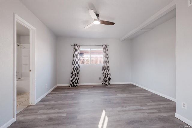 5527 Colewood St, San Antonio, TX 78233