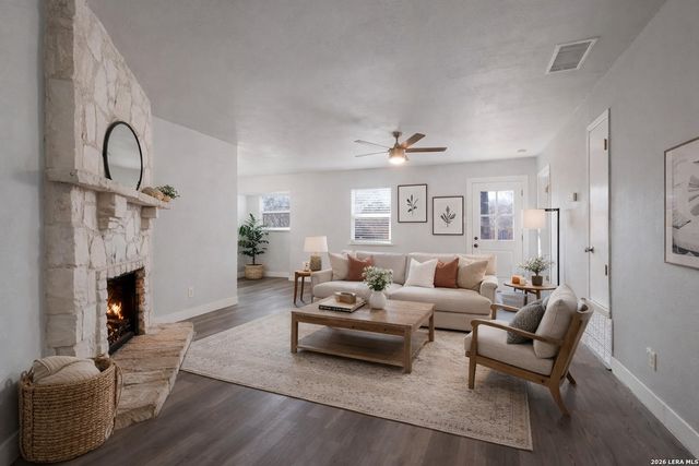 5527 Colewood St, San Antonio, TX 78233