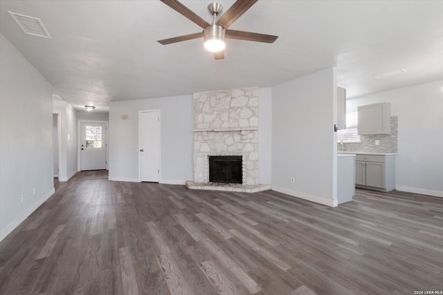 5527 Colewood St, San Antonio, TX 78233