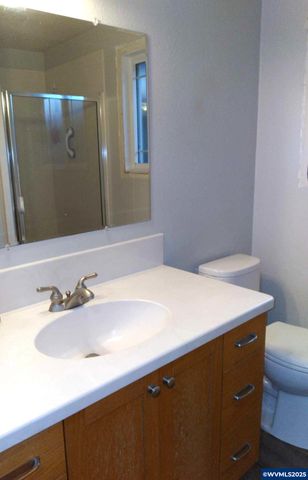 3714 Lafayette St SE, Albany, OR 97322