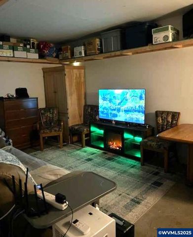 3714 Lafayette St SE, Albany, OR 97322