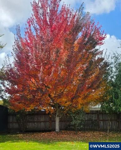 3714 Lafayette St SE, Albany, OR 97322