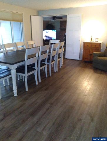 3714 Lafayette St SE, Albany, OR 97322