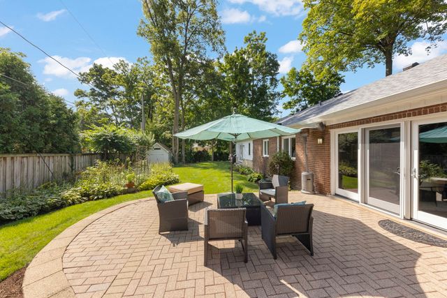 1008 Anne Road, Naperville, IL 60540