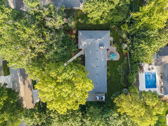 1008 Anne Road, Naperville, IL 60540