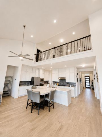 712 Palamos DR, Leander, TX 78641
