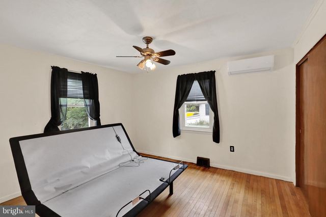 514 W HIGH ST, Womelsdorf, PA 19567