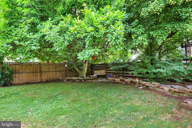 514 W HIGH ST, Womelsdorf, PA 19567
