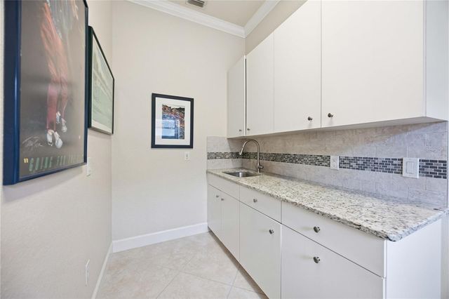 32 MEDALIST COURT, Rotonda West, FL 33947