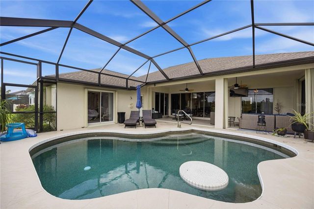 32 MEDALIST COURT, Rotonda West, FL 33947