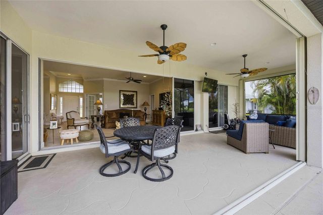 32 MEDALIST COURT, Rotonda West, FL 33947