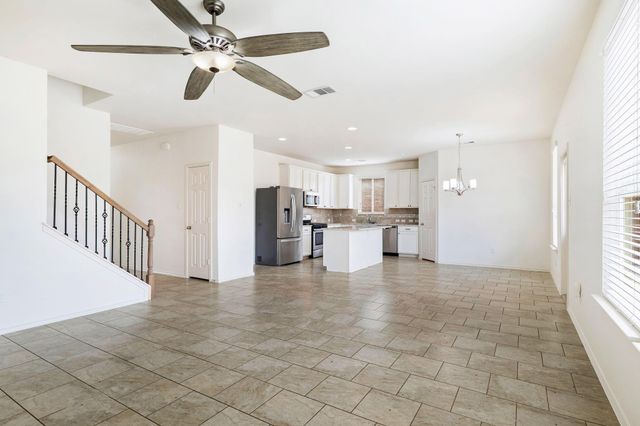 139 Palm DR, Buda, TX 78610