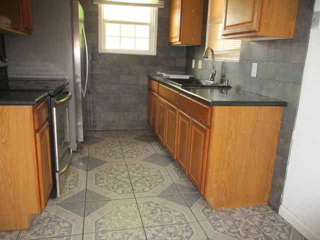 2033 IRIS Street, Amarillo, TX 79107