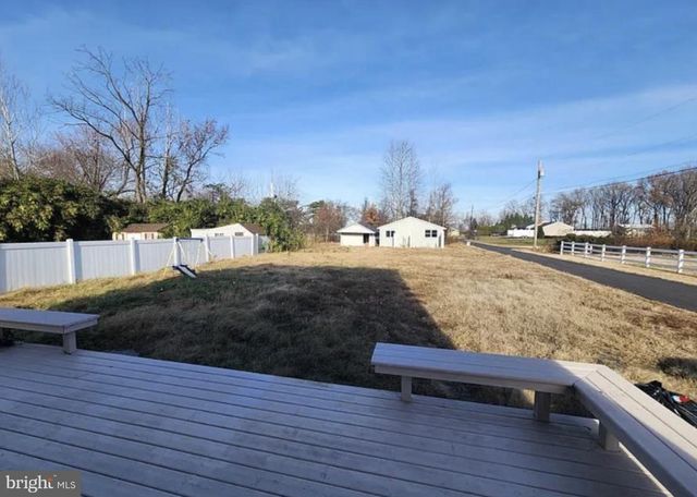 42 TILBURY RD, Salem, NJ 08079
