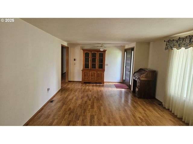 82757 JOSEPH Hwy, Joseph, OR 97846