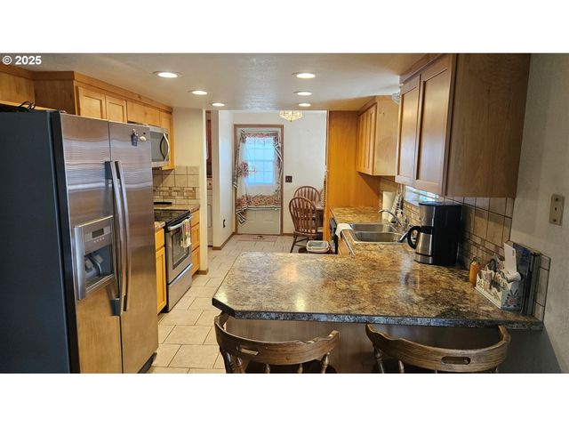 82757 JOSEPH Hwy, Joseph, OR 97846