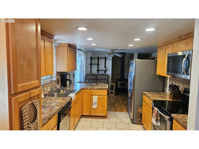 82757 JOSEPH Hwy, Joseph, OR 97846